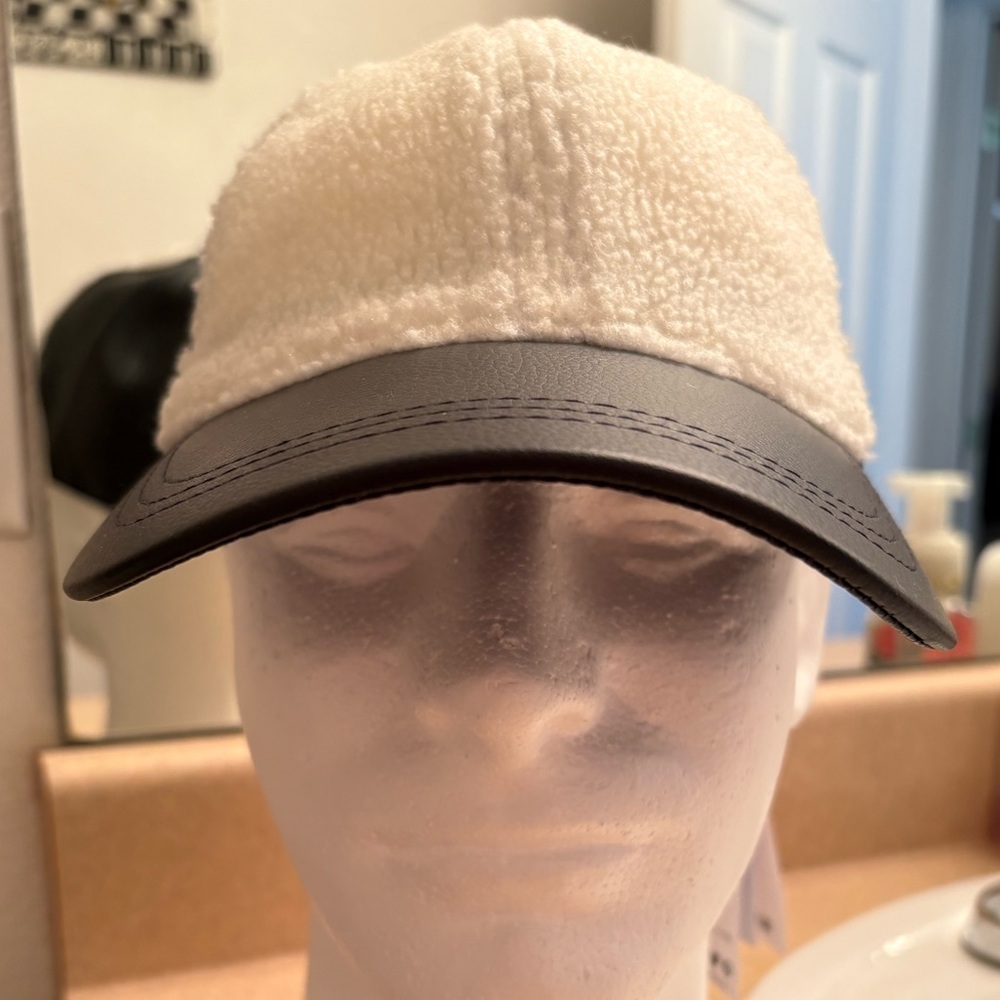 Black and White Sherpa Baseball Cap